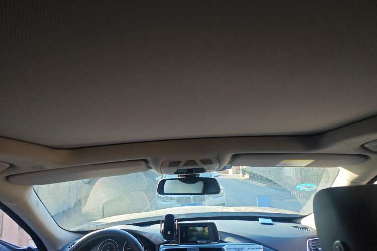 Used BMW 3 Series GT 2018 320i Sport Edition
