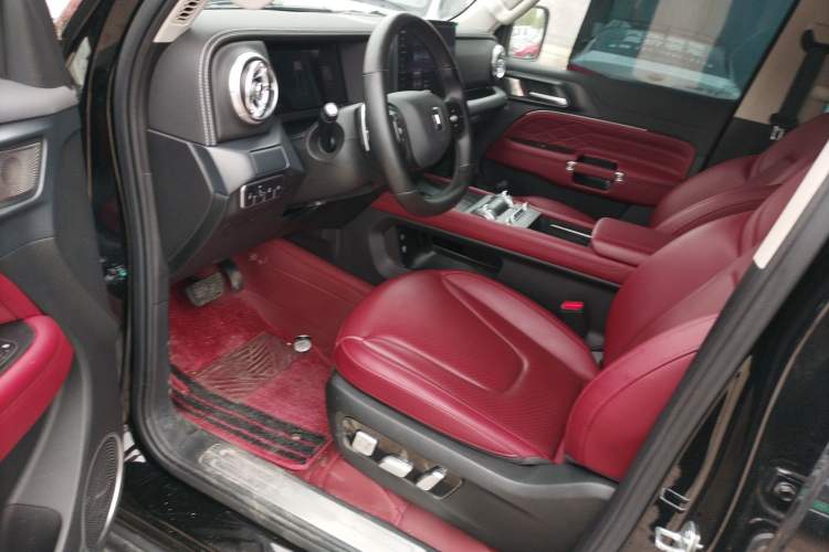 Used Tank 300 2025 2.0T Conqueror Driver Seat