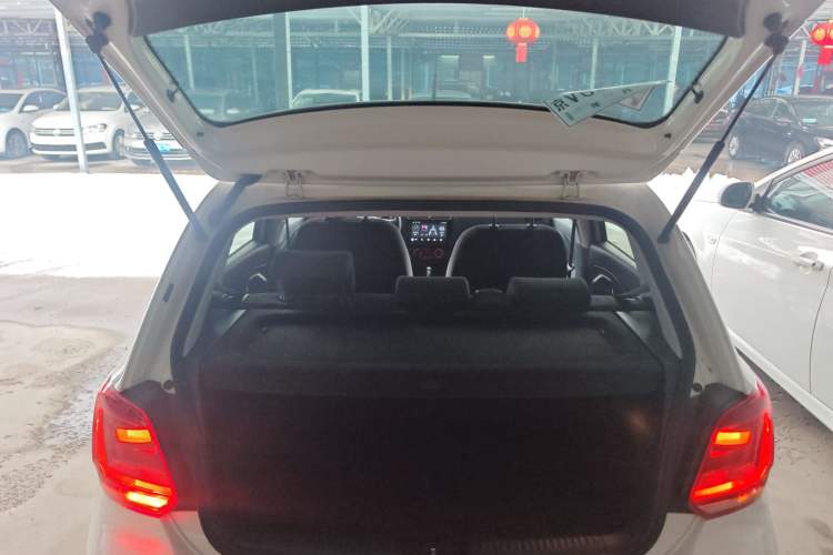 Used Volkswagen Polo 2016 1.4L Automatic Trendy Model
