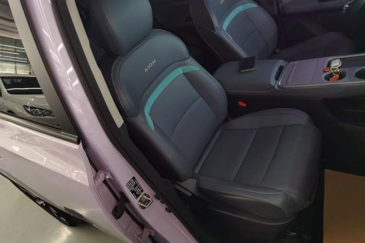 Used AION Y 2023 Younger Star Edition