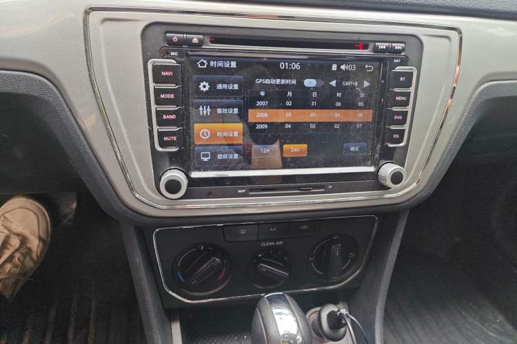 Used Volkswagen Lavida 2015 1.6L Automatic Comfort Edition