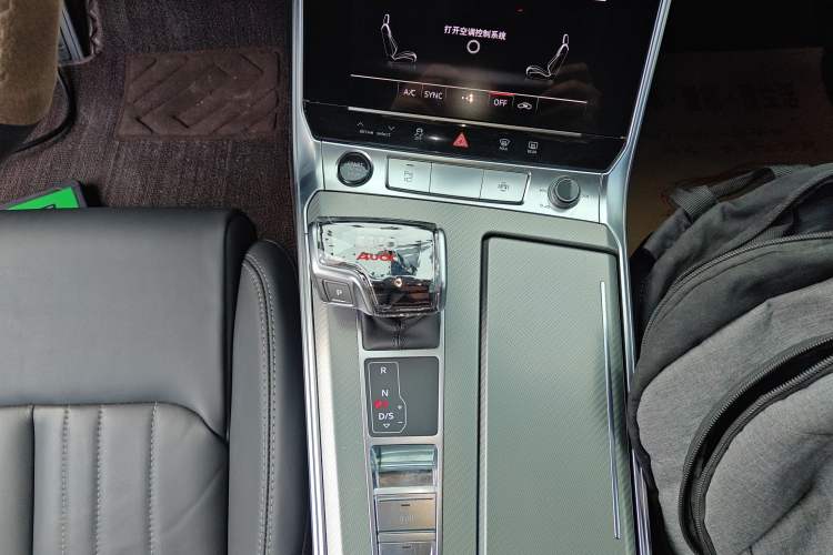 Used Audi A6L 2023 45 TFSI Prestige Elegant Edition Gear Lever