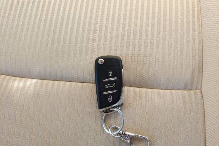 Used Zotye Domy X5 2017 Value Edition 1.6L Manual Fashion Model
