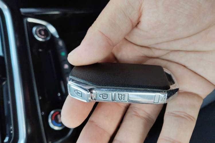 Used Kia Sportage R 2019 2.0L Automatic Smart Luxury Edition
