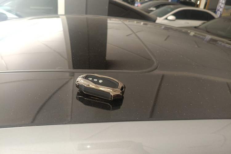 Used Ford Mondeo 2025 2.0T EcoBoost Luxury Version Roof