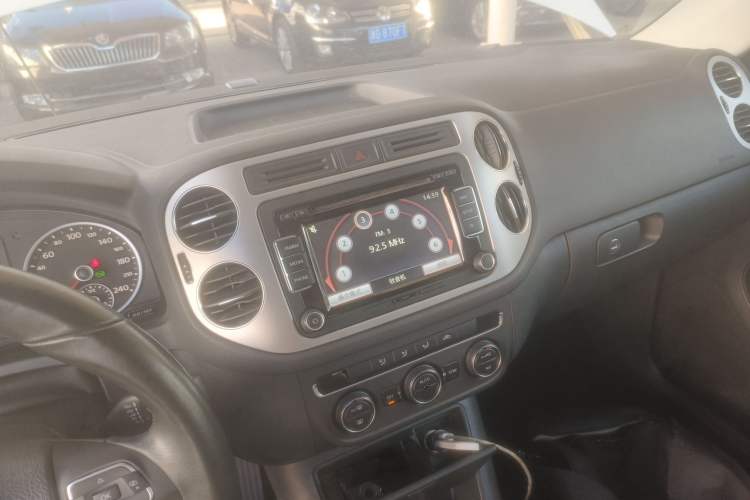 Used Volkswagen Tiguan L 2014 1.8TSI Automatic 2WD 30th Anniversary Edition