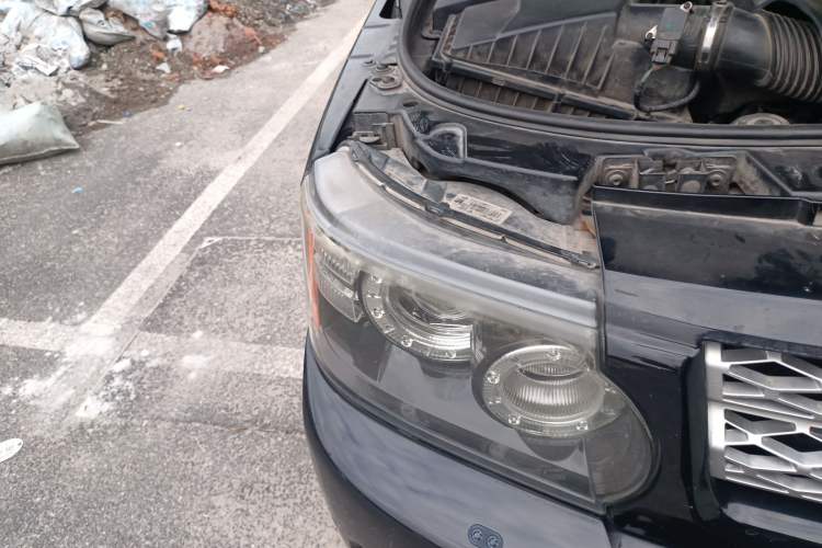 Used Land Rover Range Sport 2012 5.0 NA V8 HSE Right Front Headlight