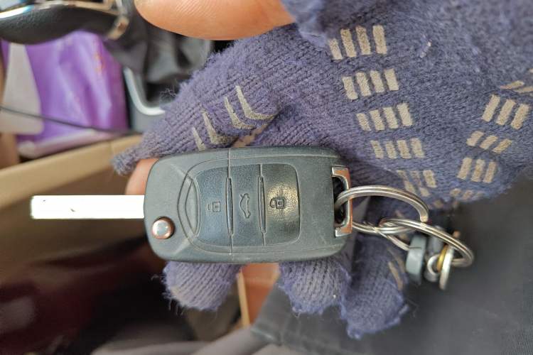 Used Baojun 730 2016 Revised 1.5L Manual Standard Version 7 Seats China V Emission Standard
