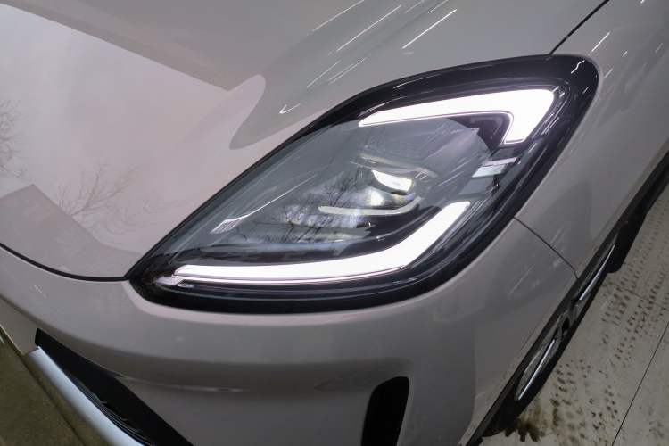 Used Wuling Bingo S 2025 Model 325km Deluxe Edition