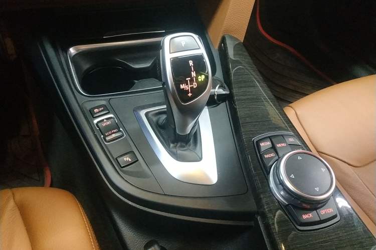 Used BMW 3 Series GT 2014 328i Design Package Model