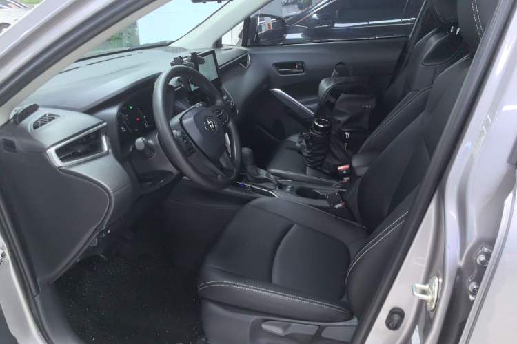 Used Toyota Corolla Cross 2024 2.0L Pioneer Edition