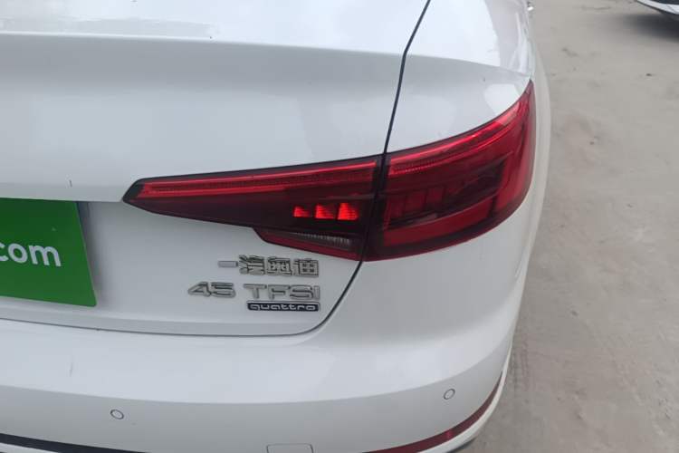 Used Audi A4L 2018 30th Anniversary Edition 45 TFSI quattro Individual Sport Edition Exterior 3