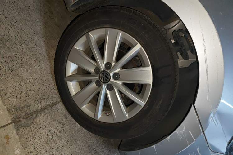 Used Volkswagen Jetta 2013 1.6L Manual Comfort Model
