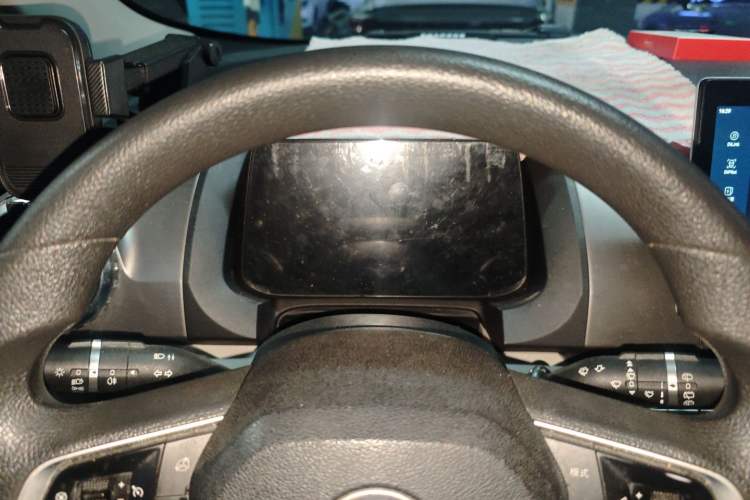 Used BYD Yuan Pro 2023 401KM Luxury Version
