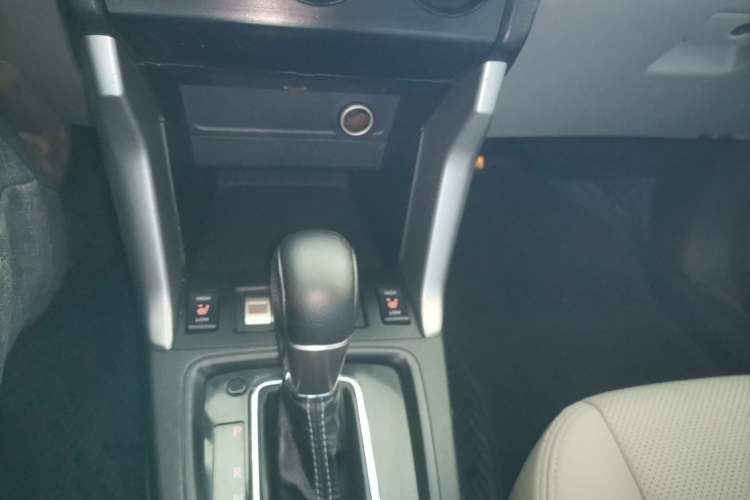 Used Subaru Forester 2013 2.5i Automatic Luxury Edition
