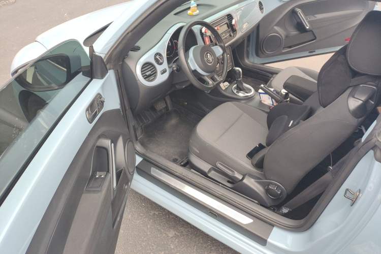 Used Volkswagen Beetle 2014 1.2TSI Fashion Edition Driver Seat