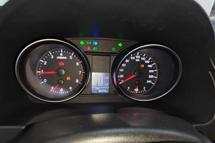 Used Haval M6 2019 1.5T Manual Two-Wheel Drive Elite Version China V Standard
