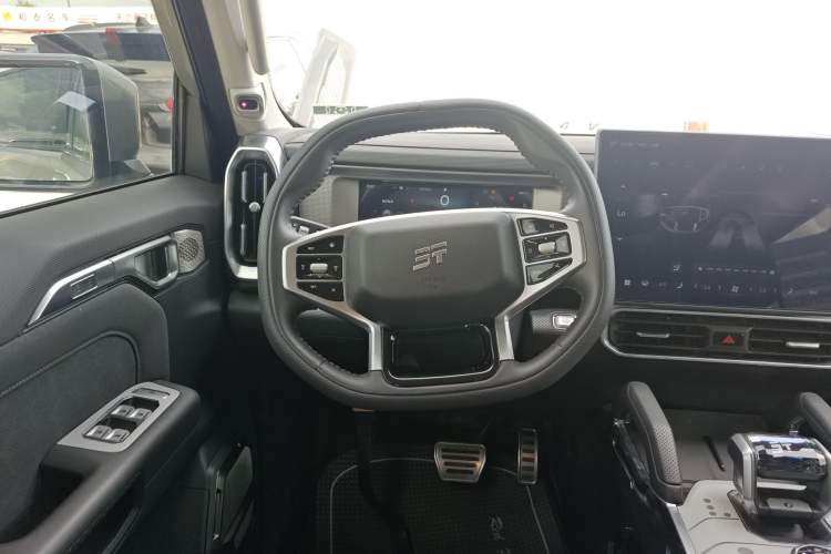 Used JETOUR Traveler 2023 2.0T Four-Wheel Drive Conqueror