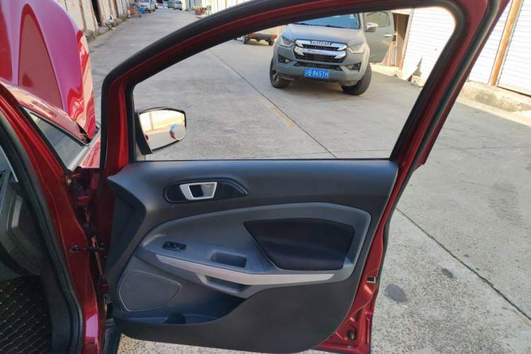 Used Ford EcoSport 2013 1.5L Automatic Fashion Model
