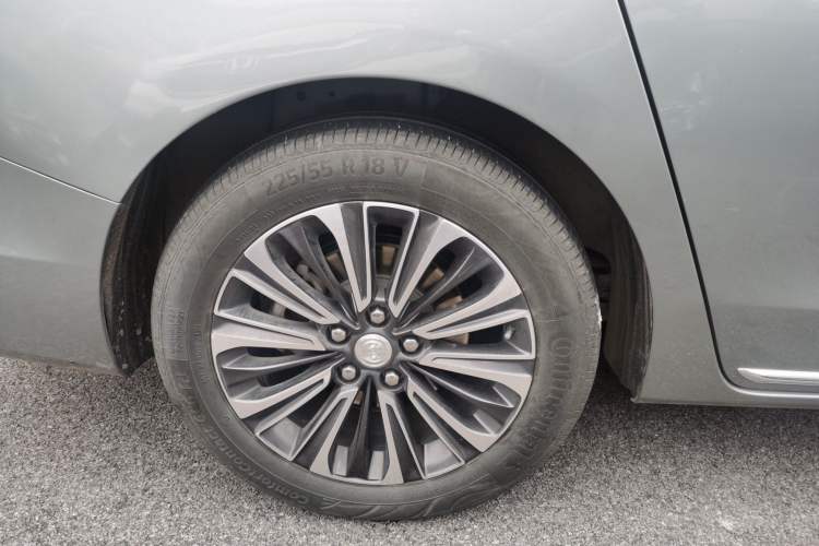 Used Buick GL8 2023 ES Lu Zun Smart Flagship Model