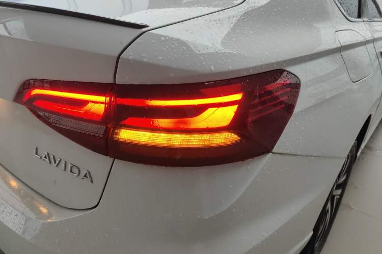 Used Volkswagen Lavida 2024 300TSI DSG Starry Sky Leading Edition