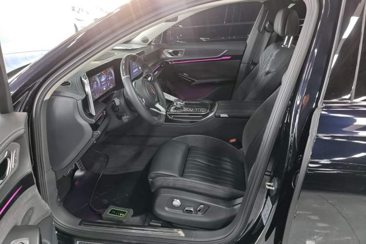 Used Hongqi H9 2024 2.0T Qichang Private Enjoyment Luxury Edition Driver Seat