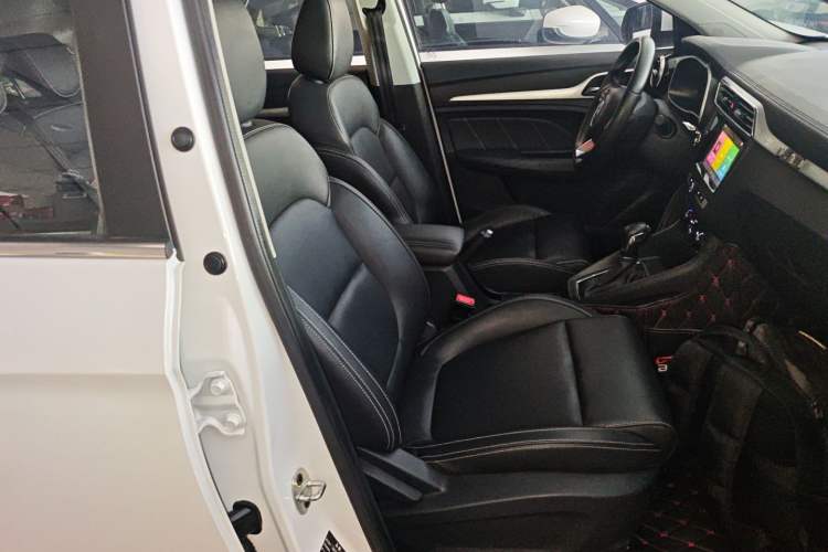 Used MG ZS 2018 1.5L Automatic Luxury Edition China V Standard