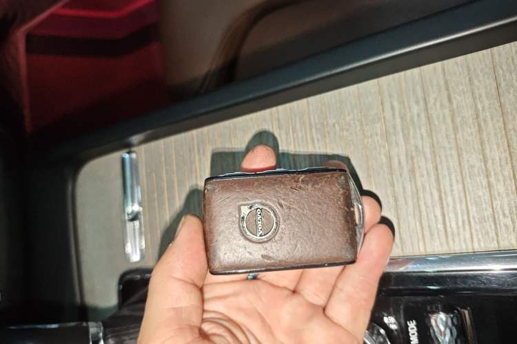 Used Volvo XC60 2020 T5 4x4 Smart Luxury Edition Interior 1