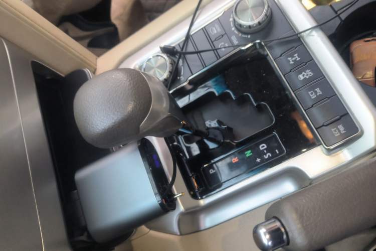 Used Toyota Land Cruiser 