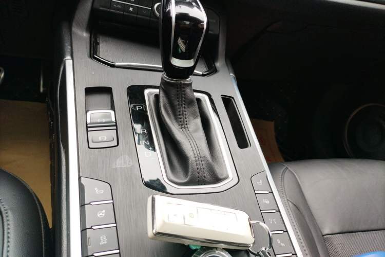 Used Wey VV5 2017 2.0T Flagship Edition
