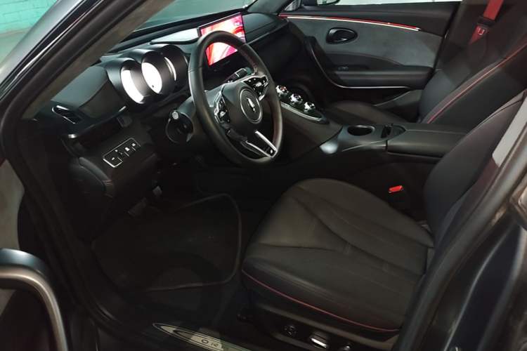 Used ORA Lightning Cat 2024 Dark Night Edition 555km Prestige Version
