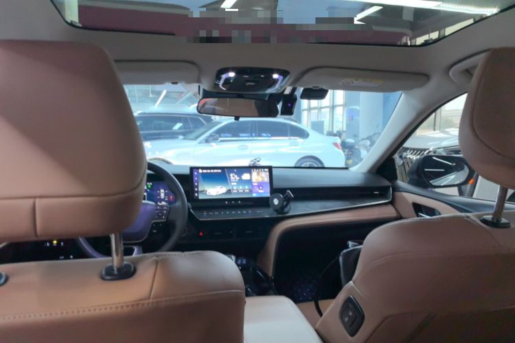 Used Toyota Camry 2024 Dual-Motor 2.0 HG Premium Edition