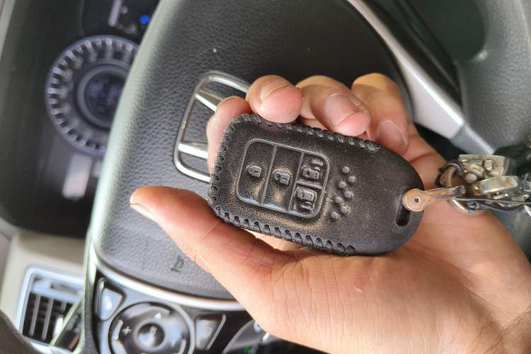 Used Honda Odyssey 2015 Revised 2.4L Luxury Edition Vehicle Key