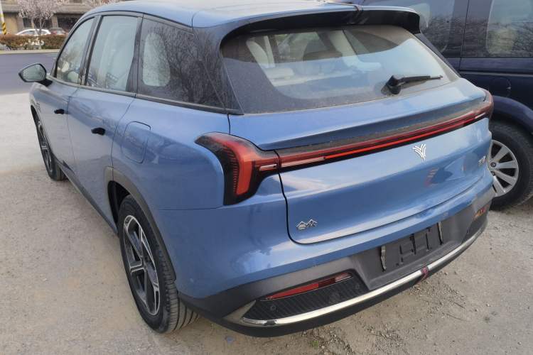 Used NETA L 2024 Extended-Range 310 Flash-Charge Red Edition