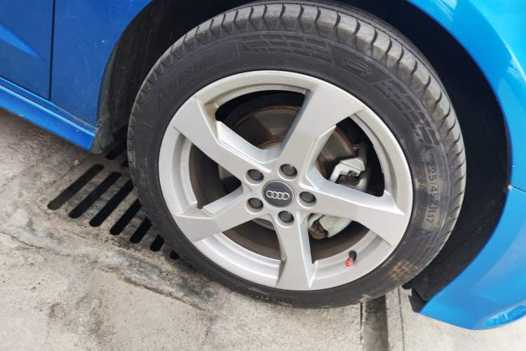 Used Audi A3 2018 30th Anniversary Edition Sportback 35 TFSI Fashion Model Exterior 4