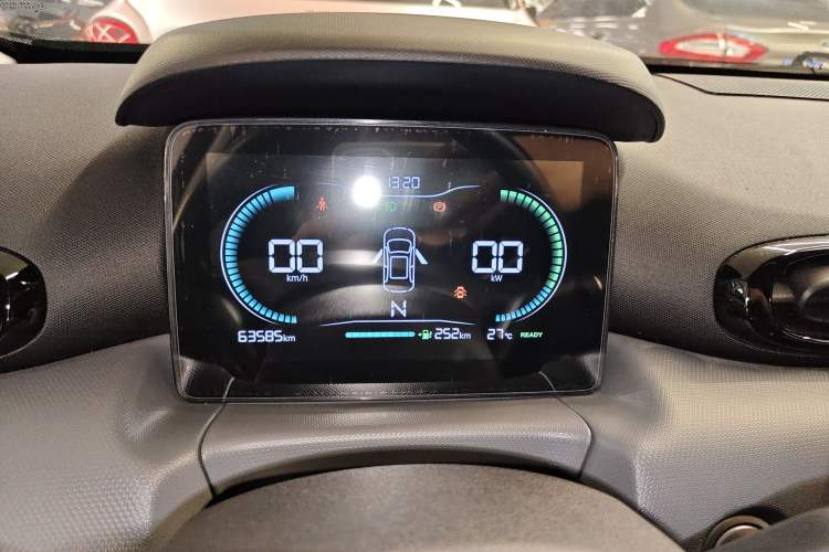 Used Leapmotor T03 2021 400 Lite Edition Lithium Iron Phosphate Instrument Cluster