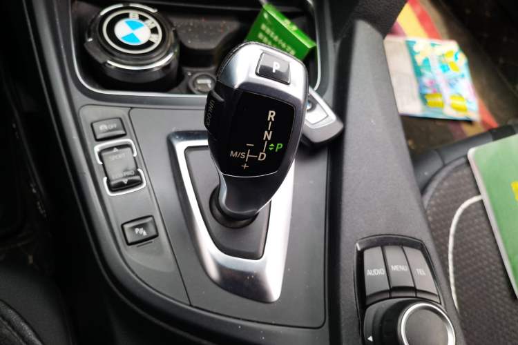 Used BMW 3 Series 2016 320Li Ambition Model Gear Lever