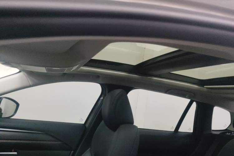 Used Mazda CX-50 2023 2.5L Smart Drive Version