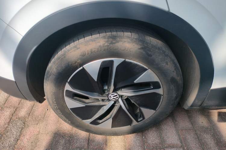 Used Volkswagen ID.4 CROZZ 2022 Pure Edition Limited Edition Right Rear Wheel Hub