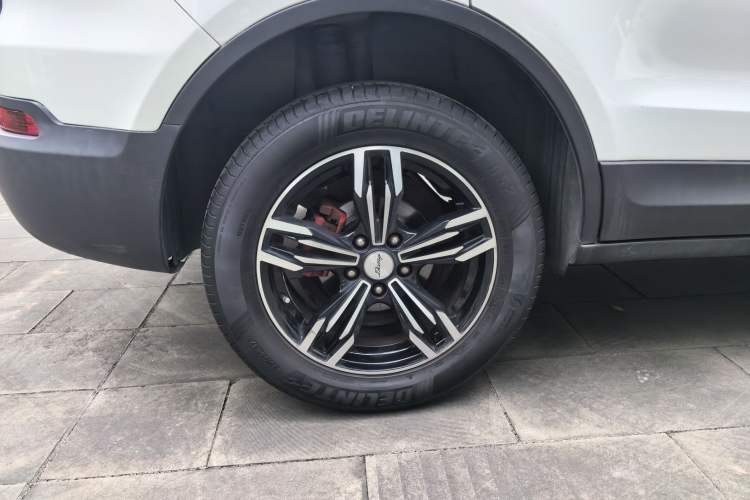 Used Zotye Domy X5 2017 Upgraded Model 1.5T Manual Luxury Version Right Rear Wheel Hub