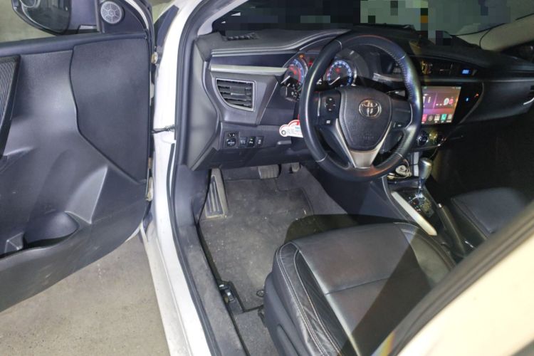 Used Toyota Corolla 2017 1.2T CVT GL-i Leather Edition
