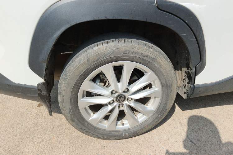 Used Toyota Corolla Cross 2022 2.0L Elite Edition Right Rear Wheel Hub
