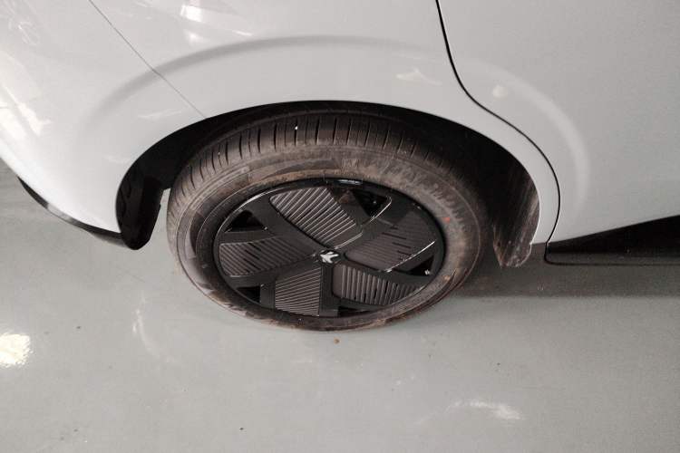 Used ARCFOX T1 2025 Model 425 PRO