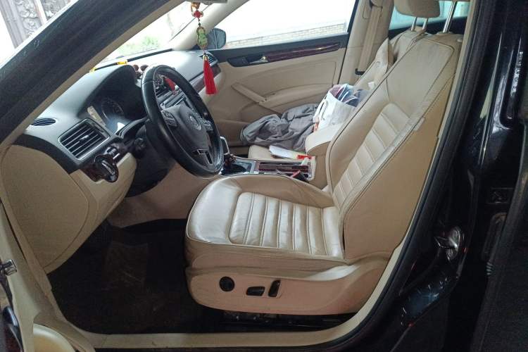 Used Volkswagen Passat 2013 2.0 TSI DSG Prestige Edition