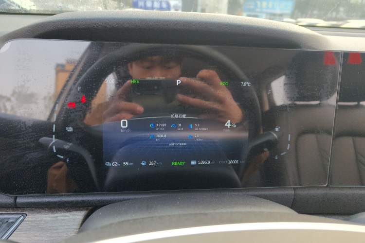 Used Landian E5 2024 Honor Edition 100KM Deluxe 7-Seater
