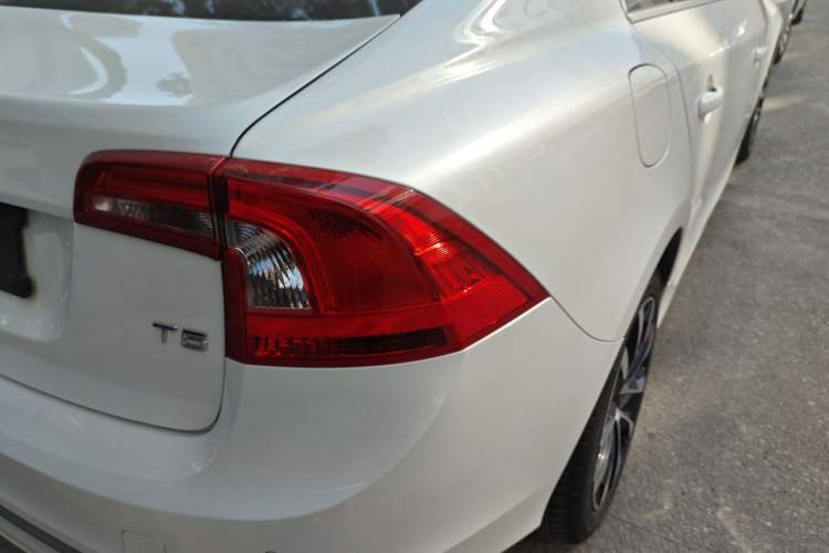 Used Volvo S60 2019 S60L Facelift T5 Intelligent Advanced Edition