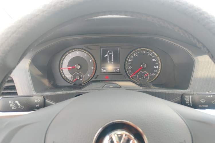 Used Volkswagen Lavida 2019 1.5L Automatic Fashion Edition China VI Instrument Cluster