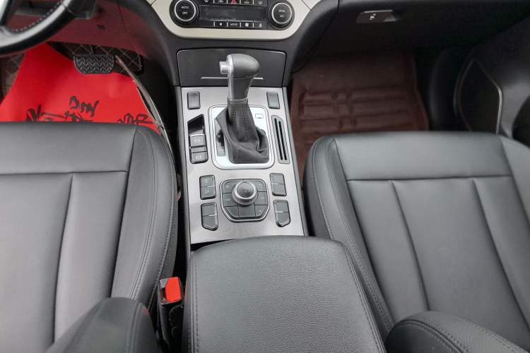 Used Haval H6 Coupe 2016 Blue Label 1.5T Automatic Two-Wheel Drive Urban Model