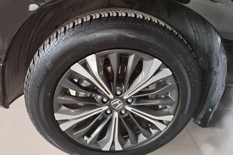 Used Honda UR-V 2020 370TURBO Two-Wheel Drive Luxury Edition
