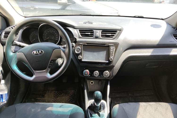 Used Kia K2 2015 Sedan 1.4L MT GLS